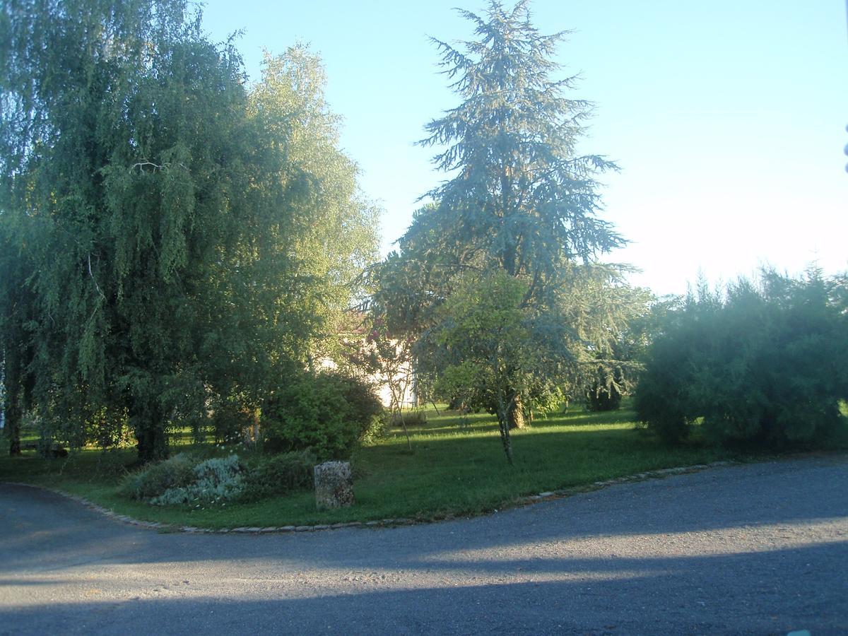 Domaine Mongiron Otel Nérigean Dış mekan fotoğraf